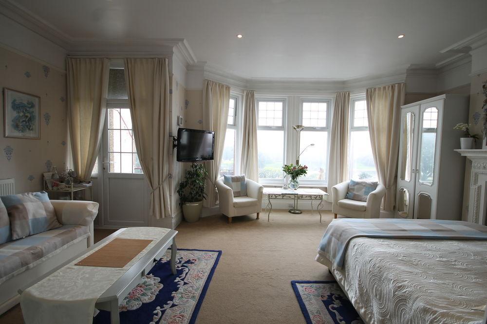 Arun Sands Rooms Littlehampton Bagian luar foto