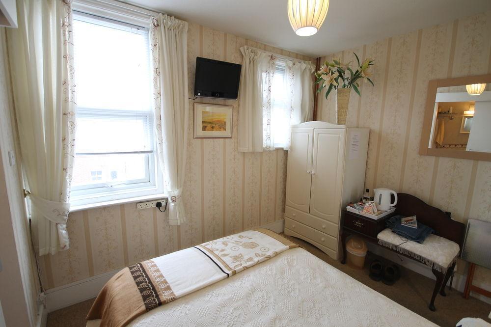 Arun Sands Rooms Littlehampton Bagian luar foto