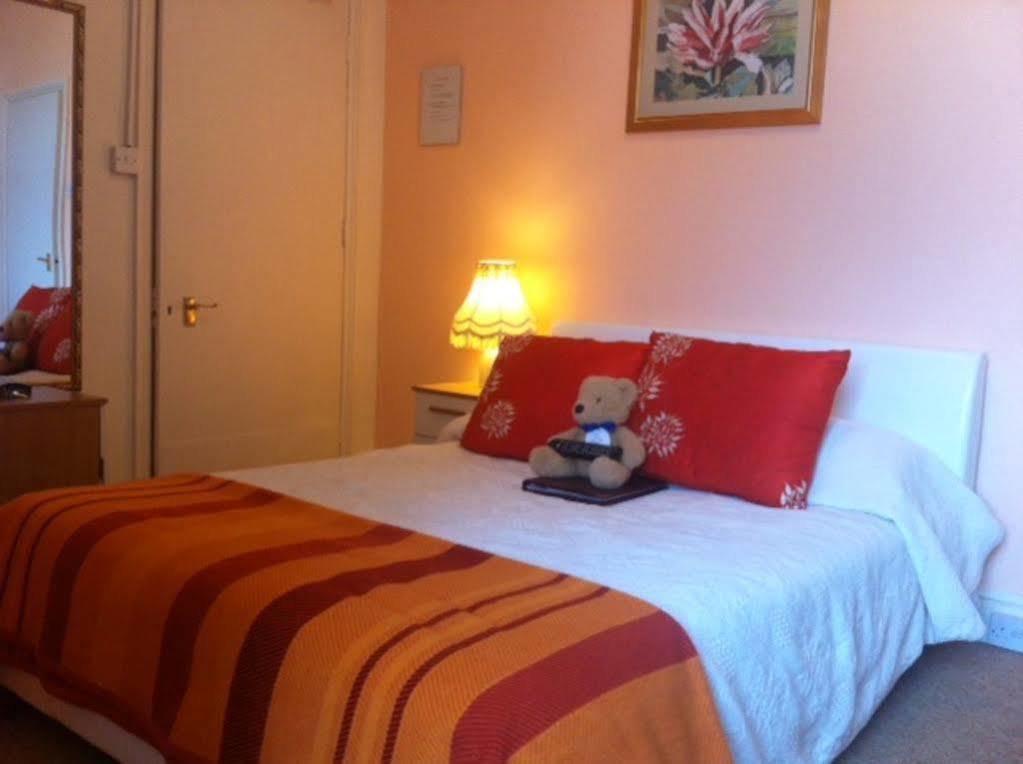 Arun Sands Rooms Littlehampton Bagian luar foto