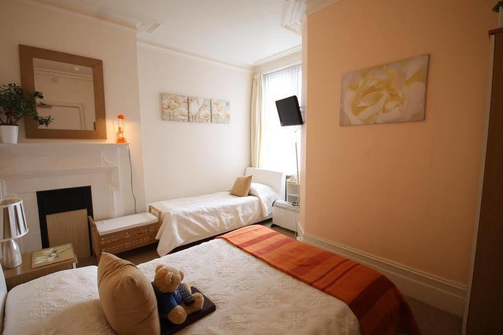 Arun Sands Rooms Littlehampton Bagian luar foto