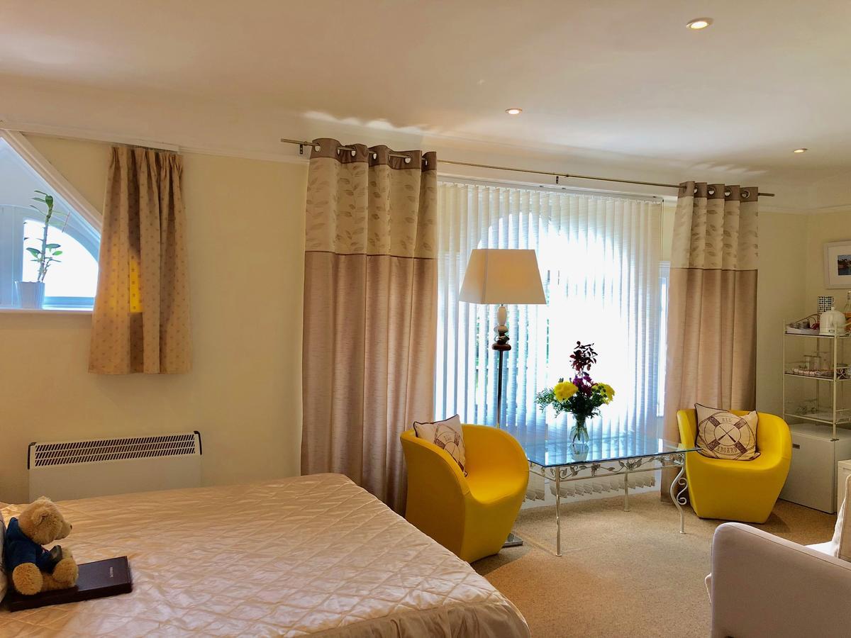 Arun Sands Rooms Littlehampton Bagian luar foto